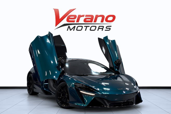 2023 McLaren Artura Performance for sale in Dubai, GCC specs – photo 1